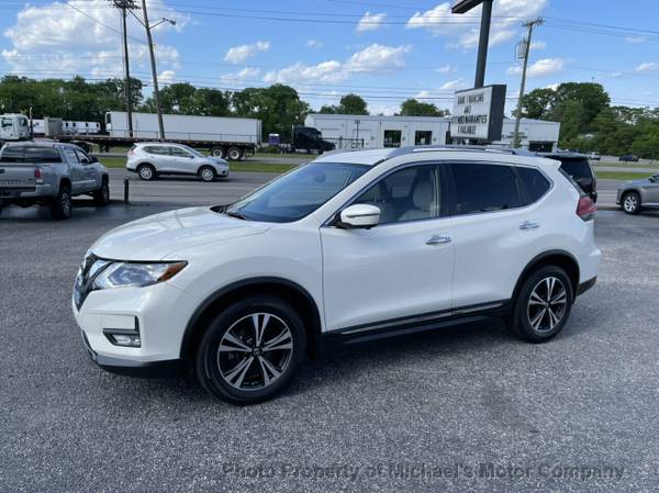 2017 Nissan Rogue 2017 NISSAN ROGUE, FWD, LEATHER, - cars & for sale in Nashville, AL – photo 11