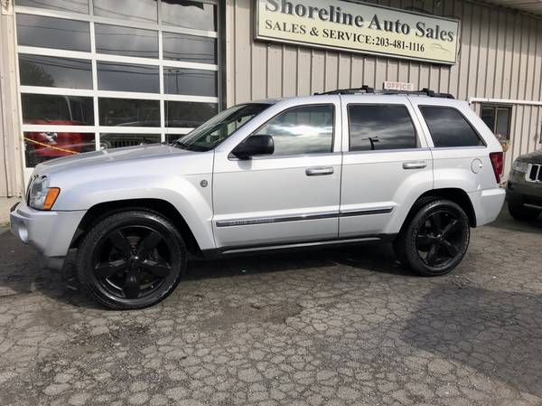 2005 Jeep Grand Cherokee Limited, HEMI, Loaded, - - by for sale in Branford, CT – photo 2