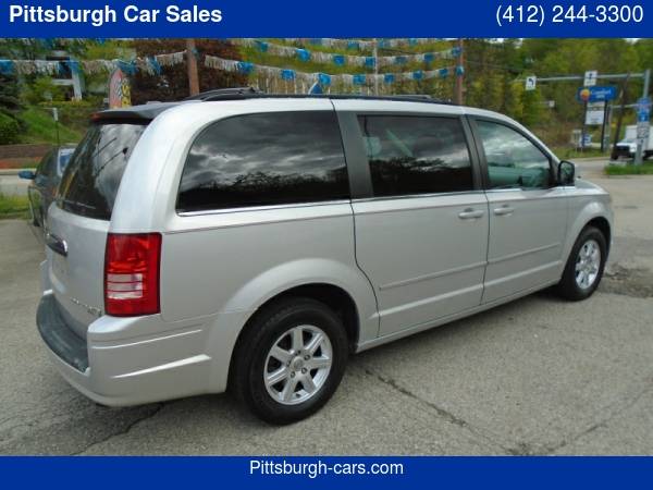 2010 Chrysler Town & Country 4dr Wgn Touring with 4-wheel disc for sale in Pittsburgh, PA – photo 5