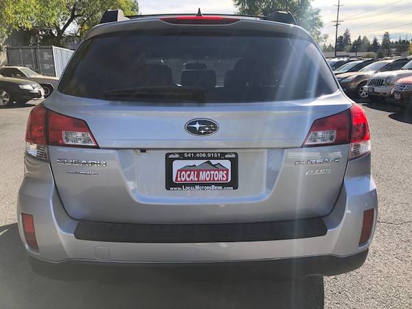 2012 Subaru Outback Limited AWD Wagon Leather Loaded Moonroof 2... for sale in Bend, OR – photo 5