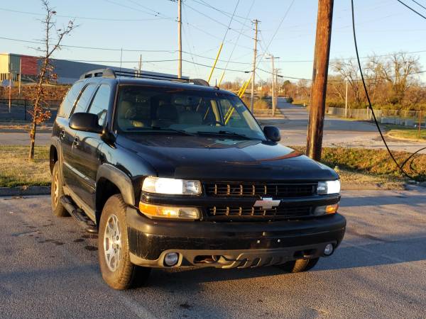 2002 Chevy Tahoe 4x4 z71 - cars & trucks - by dealer - vehicle... for sale in Saint Louis, MO – photo 4