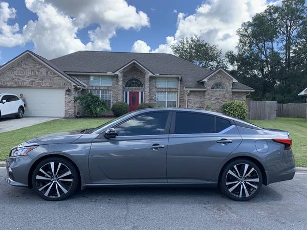 2019 Nissan Altima SR 7500 miles for sale in Jacksonville, FL – photo 8