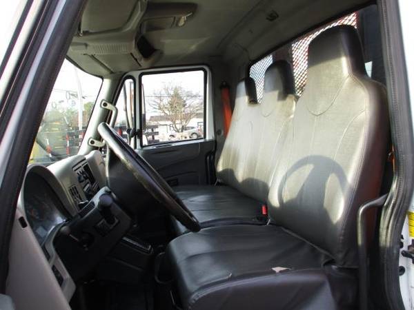 2012 International 4300 24 FOOT FLAT BED ** NON-CDL, NO AIR BRAKES... for sale in south amboy, IN – photo 10