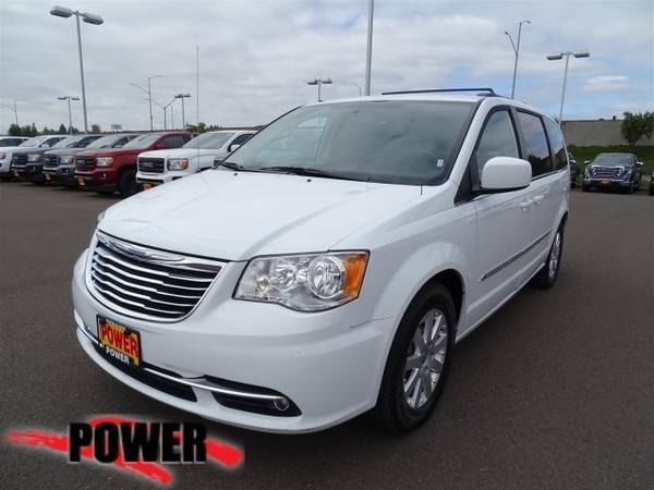 2016 Chrysler Town & Country Touring Minivan, Passenger for sale in Salem, OR – photo 7