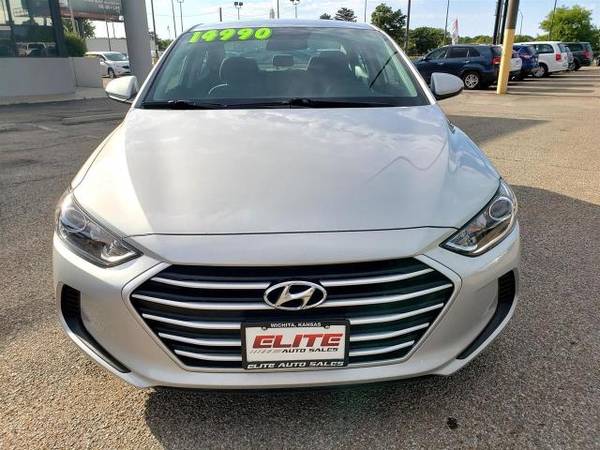 2018 Hyundai Elantra SEL 2.0L Auto (Alabama) - cars & trucks - by... for sale in Wichita, KS – photo 9
