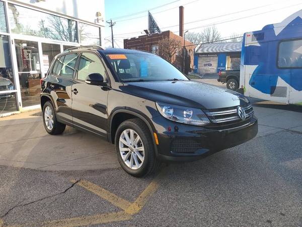 2017 Volkswagen VW Tiguan Limited - - by dealer for sale in Cincinnati, OH – photo 13