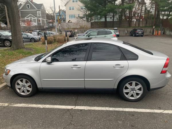 2007 Volvo S40 | Fair Condition - cars & trucks - by owner - vehicle... for sale in Tarrytown, NY – photo 4