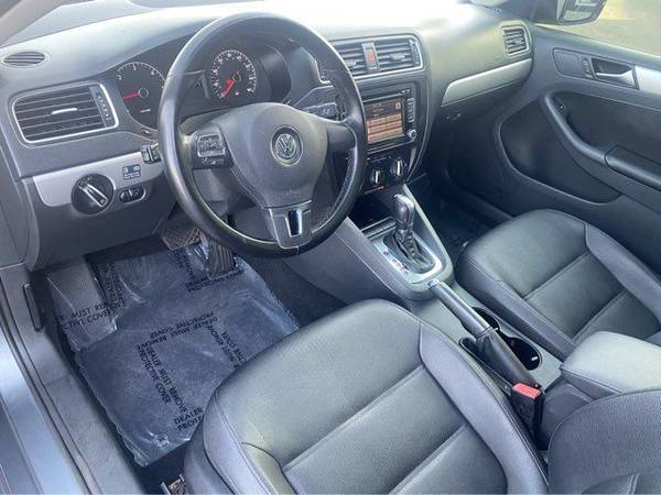 2011 Volkswagen Jetta - Financing Available! - cars & trucks - by... for sale in Tacoma, WA – photo 6