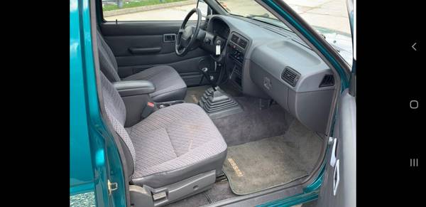 1997 Nissan XE 4X4 5Speed for sale in Cleveland, OH – photo 8