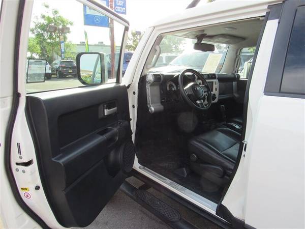 2010 Toyota FJ Cruiser - cars & trucks - by dealer - vehicle... for sale in Downey, CA – photo 8