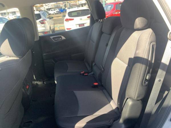 2017 Nissan Pathfinder 4x4 S - cars & trucks - by dealer - vehicle... for sale in Farmington, NM – photo 13