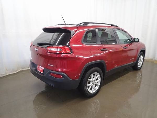 2016 Jeep Cherokee Sport for sale in Perham, ND – photo 11
