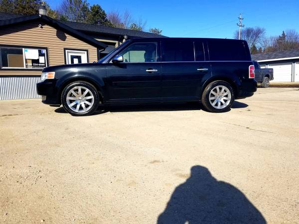 2011 Ford Flex 4dr Limited FWD - - by dealer - vehicle for sale in Grant, MI – photo 2