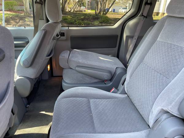 2005 Ford Freestar SEL (One Owner) - - by dealer for sale in Saint Paul, MN – photo 7
