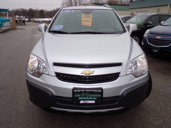 2014 CHEVY CAPTIVA SPORT 2LS FWD 4183 - - by dealer for sale in Oconomowoc, WI – photo 2