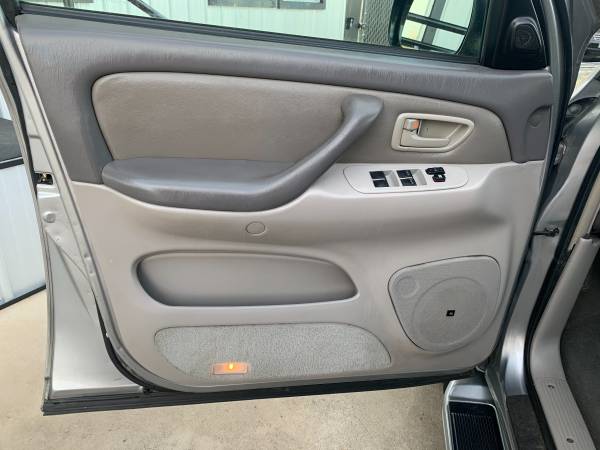 2004 Toyota Sequoia - Leather - DVD - JBL - Great Tires - cars &... for sale in Gonzales, LA – photo 10