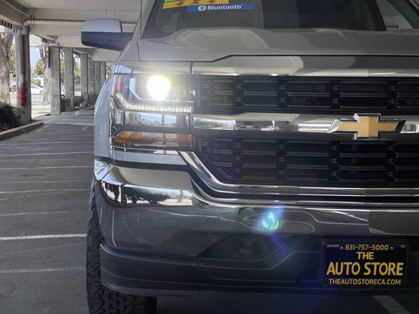 2018 Chevy Chevrolet Silverado 1500 LT pickup Silver Ice Metallic for sale in Salinas, CA – photo 10