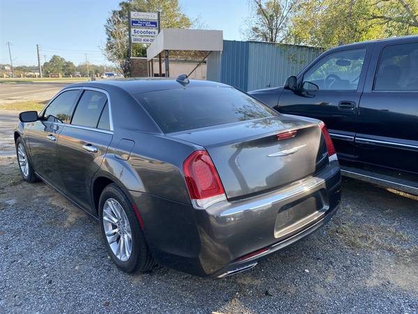 2017 Chrysler 300 Limited, 61245 miles Clean - - by for sale in Pensacola, FL – photo 9