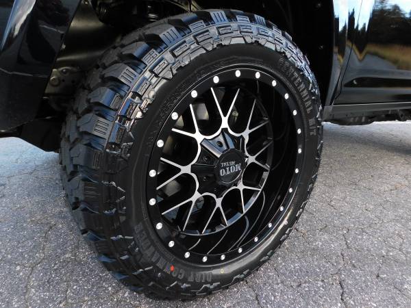 LIFTED 18 TOYOTA 4RUNNER SR5 4X4 20X10 NEW 33X12.50 MT'S *74K... for sale in KERNERSVILLE, NC – photo 24