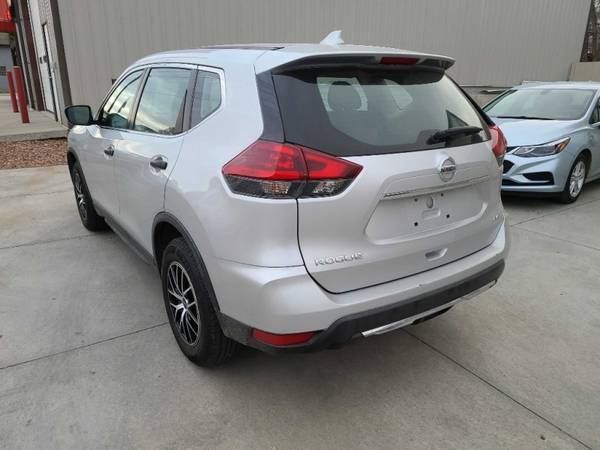 2018 NISSAN ROGUE S - cars & trucks - by dealer - vehicle automotive... for sale in Billings, MT – photo 3