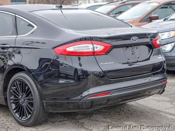 2016 Ford Fusion SE - cars & trucks - by dealer - vehicle automotive... for sale in Oak Lawn, IL – photo 7