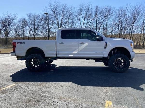 2019 Ford F-250SD Platinum - truck - - by dealer for sale in Ardmore, OK – photo 13