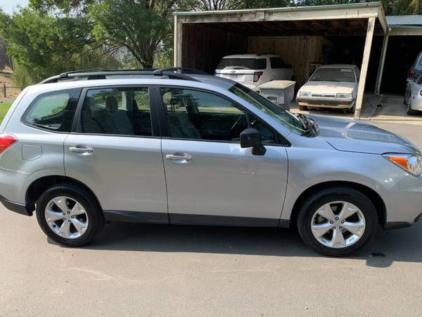 2015 Subaru Forester 4dr CVT 2.5i PZEV Low Miles Clean CARFAX - cars... for sale in Lincoln, CA – photo 2