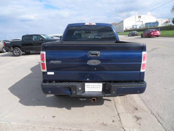 2009 Ford F-150 4WD SuperCrew 145 XL 134, 000 miles 9, 900 - cars & for sale in Waterloo, IA – photo 4