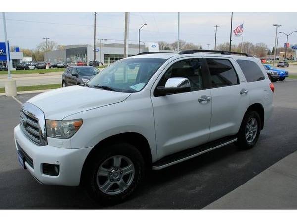 2008 Toyota Sequoia SUV Limited Green Bay - - by for sale in Green Bay, WI – photo 7