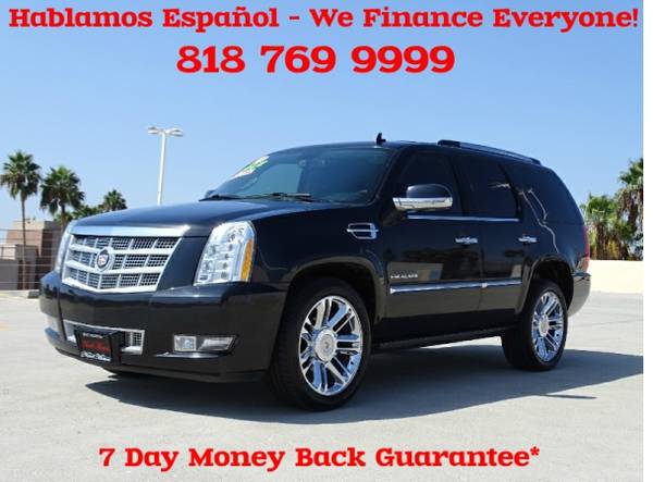2012 Cadillac Escalade AWD Platinum NAVI, BACK UP CAM, Heated/COOLED... for sale in North Hollywood, CA – photo 3