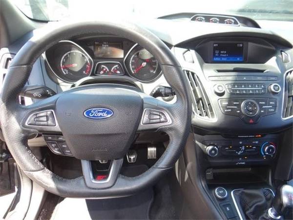 2015 Ford Focus 5DR HB ST * CALL TODAY .. DRIVE TODAY! O.A.D. * for sale in North Hollywood, CA – photo 3