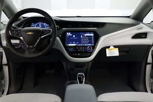 $14013 OFF MSRP!!! ALL NEW Chevy *BOLT EV LT* Electric White... for sale in Clinton, IA – photo 5