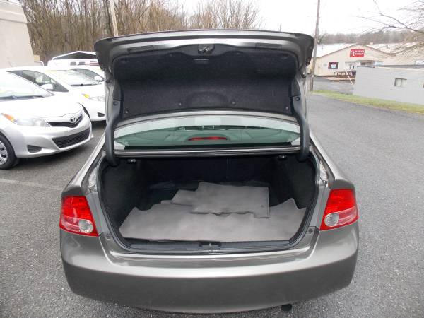2006 Honda Civic EX (5-speed, low mileage) - - by for sale in Carlisle, PA – photo 16