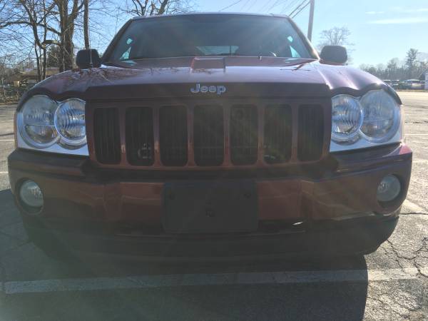 2007 Jeep Grand Cherokee Laredo 4x4 SUV // Very CLEAN // SNOW Ready... for sale in East Derry, ME – photo 5