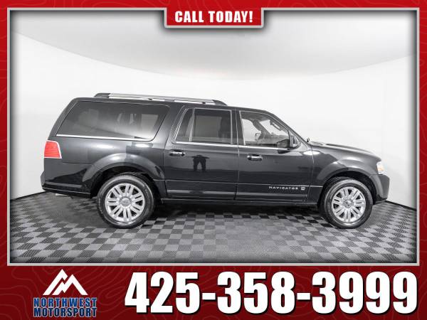 2013 Lincoln Navigator L 4x4 - - by dealer - vehicle for sale in Lynnwood, WA – photo 4
