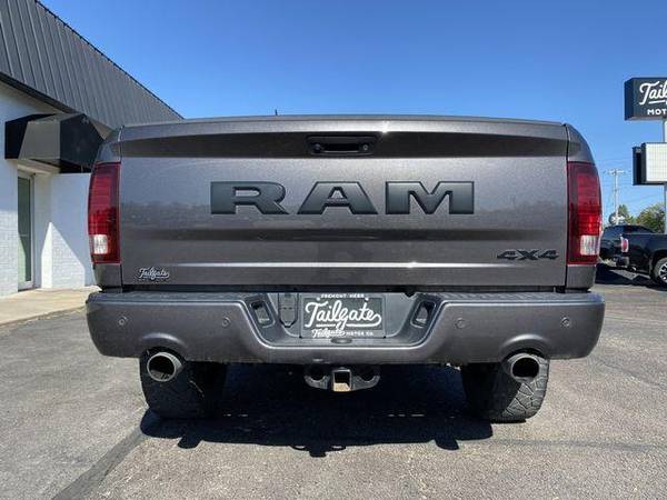 2017 Ram 1500 Crew Cab Night Pickup 4D 5 1/2 ft Family Owned! for sale in Fremont, NE – photo 6