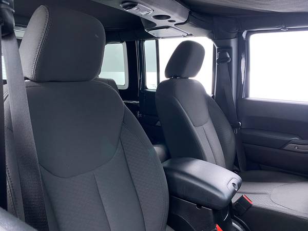 2017 Jeep Wrangler Unlimited Sport SUV 4D suv Gray - FINANCE ONLINE... for sale in Atlanta, CA – photo 18