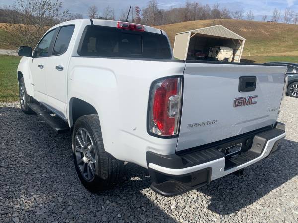 2019 GMC Canyon Denali 2WD - cars & trucks - by dealer - vehicle... for sale in LONDON, KY – photo 3