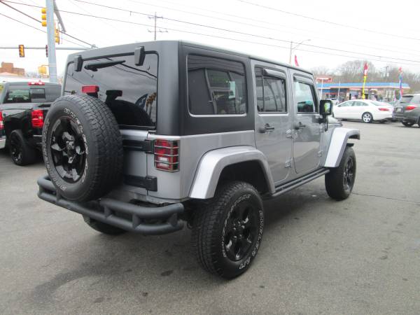 2015 JEEP WRANGLER UNLIMITED SAHARA 4X4 LOADED VERY NICE - cars & for sale in East Providence, RI – photo 5