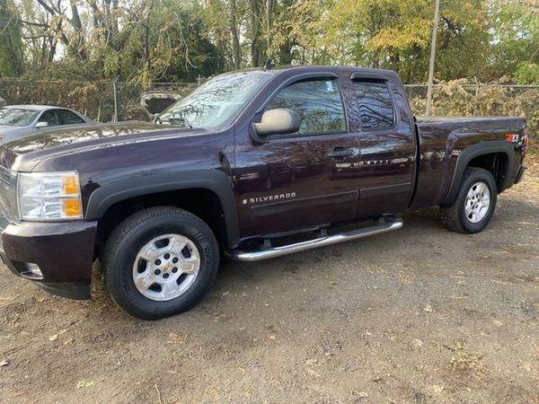 2008 Chevrolet Chevy Silverado 1500 Extended Cab LT Pickup 4D 6 1/2... for sale in Garfield, NJ – photo 2