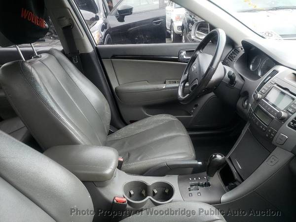 2010 *Hyundai* *Sonata* Silver - cars & trucks - by dealer - vehicle... for sale in Woodbridge, District Of Columbia – photo 7
