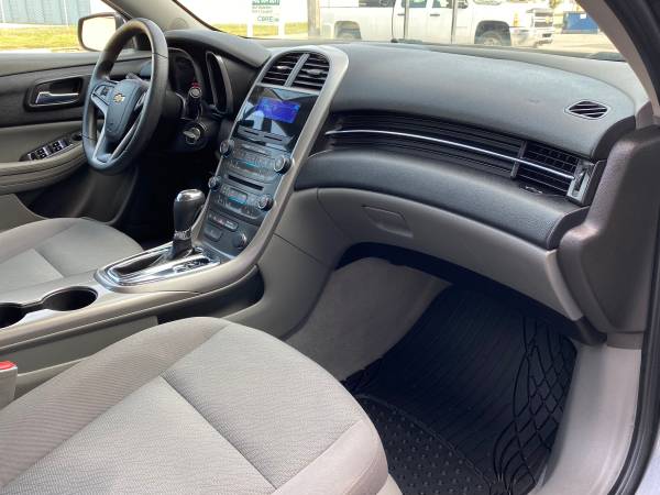 2013 CHEVROLET MALIBU / SUPER NICE / LOW MILES / EXTRA CLEAN !!! -... for sale in Omaha, NE – photo 14