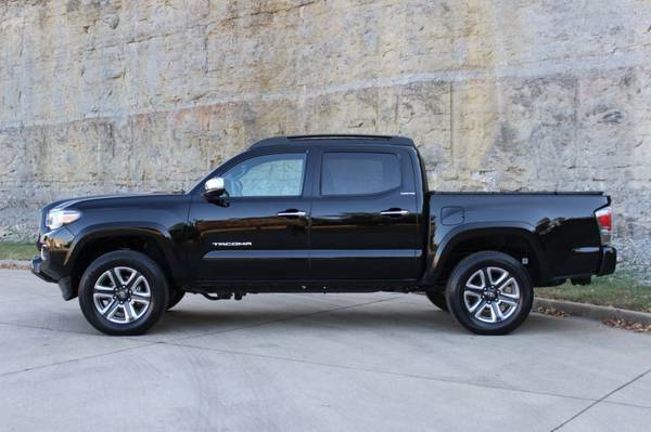 2016 *Toyota* *Tacoma* *1 Owner LOADED V6 4x4 Crew Cab for sale in Nashville, TN – photo 3