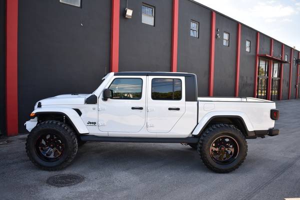 2021 Jeep Gladiator Sport S 4x4 4dr Crew Cab 5.0 ft. SB Pickup Truck... for sale in Miami, OR – photo 7