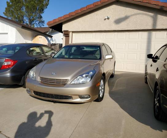 2003 Lexus ES 300 Like New Excellent Condition for sale in Thousand Oaks, CA