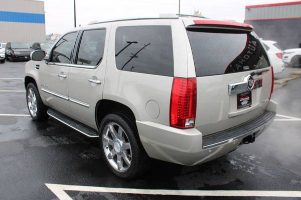 2008 Cadillac Escalade - cars & trucks - by dealer - vehicle... for sale in Bellingham, WA – photo 7