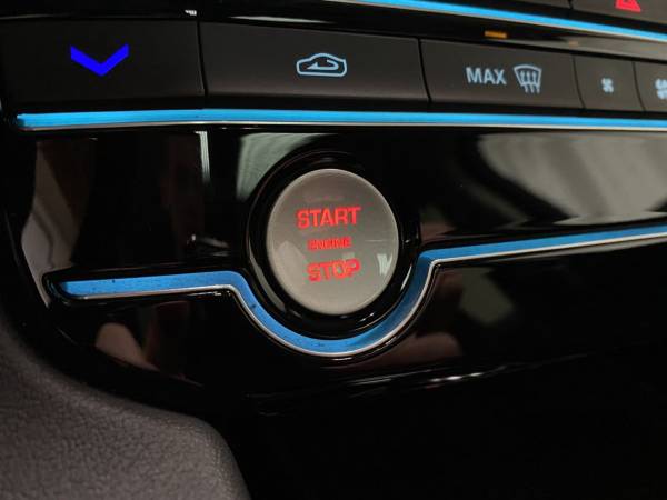2020 Jaguar F-PACE 30t Prestige Heated Steering Wheel Backup Cam SUV... for sale in Portland, OR – photo 17