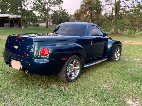 For Sale 2005 Chevy SSR - cars & trucks - by owner - vehicle... for sale in Clewiston, FL – photo 5