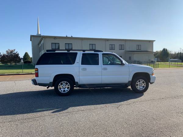 2005 Suburban 169k miles - cars & trucks - by owner - vehicle... for sale in Lincolnton, NC – photo 4