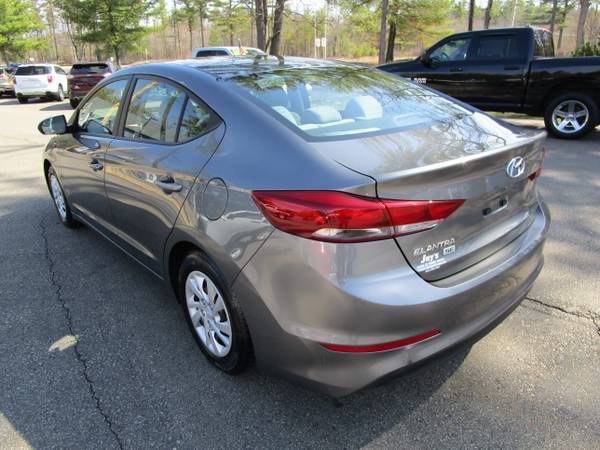 2018 HYUNDAI ELANTRA SE ONLY 41K WITH FACTORY WARRANTY - cars & for sale in Loudon, NH – photo 9